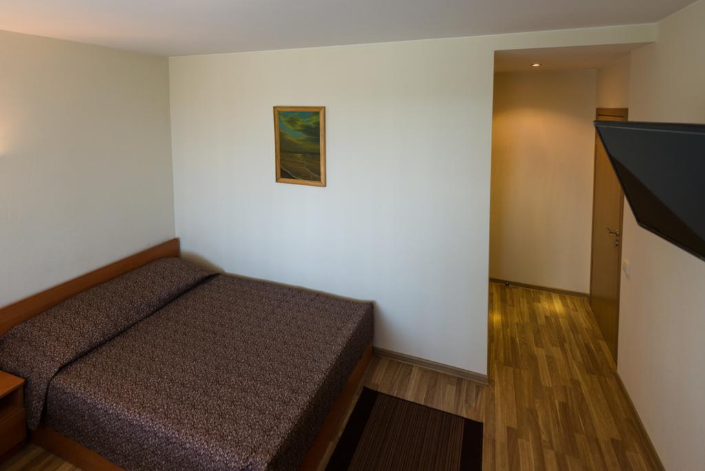 Pas Roma Hotell Šventoji Eksteriør bilde